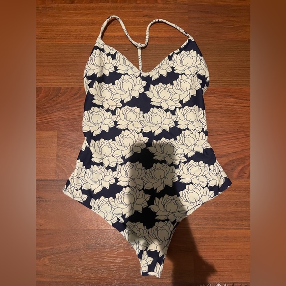 💙BENOA SWIM💙 - Picture 3 of 3